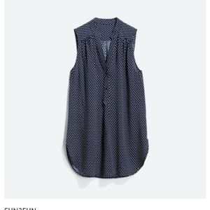 FUN2FUNMackenzie Split Neck Sleeveless Top